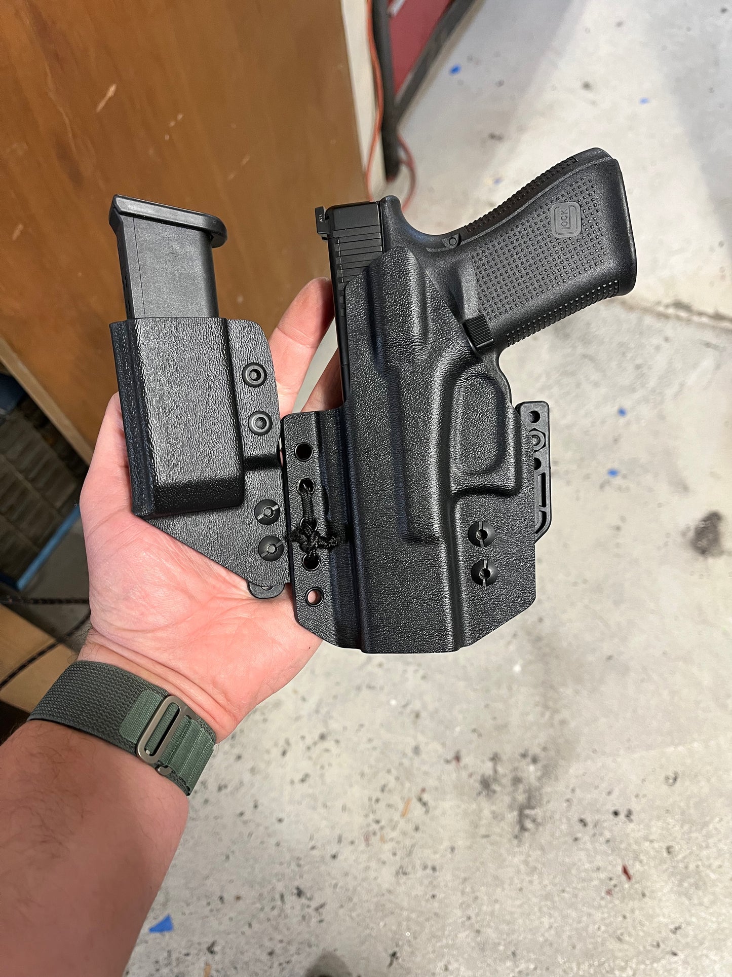 Flexible IWB Side Car